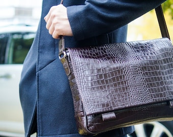 Chocolate bag. Leather messenger bag. Crocodile leather. Leather bag. Messenger bag