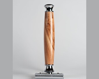 Safety razor with handmade wood handle