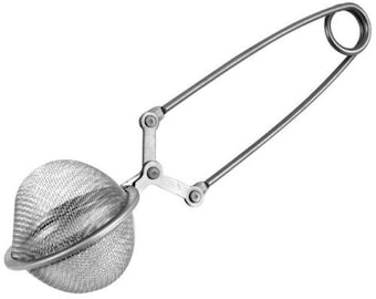 Tea strainer | Stainless steel mesh tea infuser | The perfect way to infuse fresh, aromatic flavours into your cup