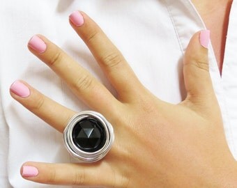 Silver And Black Ring, Black Stone Ring, Black Statement Ring, Adjustable Ring, Wire Silver Ring, Wire Wrapped Ring, Round Ring, Big Ring,