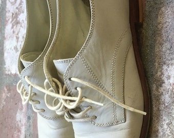 Bass Oxfords 7.5 White Leather Vintage