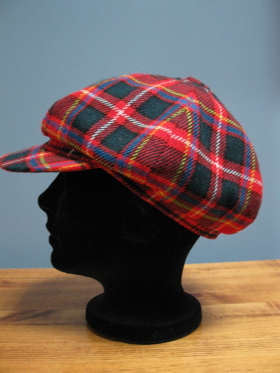 Vintage 1970's Red Plaid Cap Wool News Boy Hat Scotland