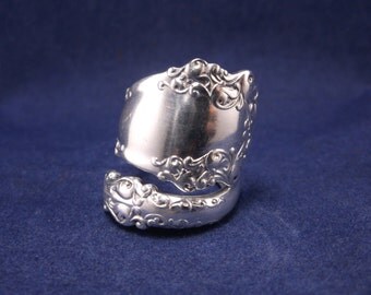 Silver Spoon Ring- 1897 "Berkshire"- Vintage Handmade-Spoon Jewelry size 7
