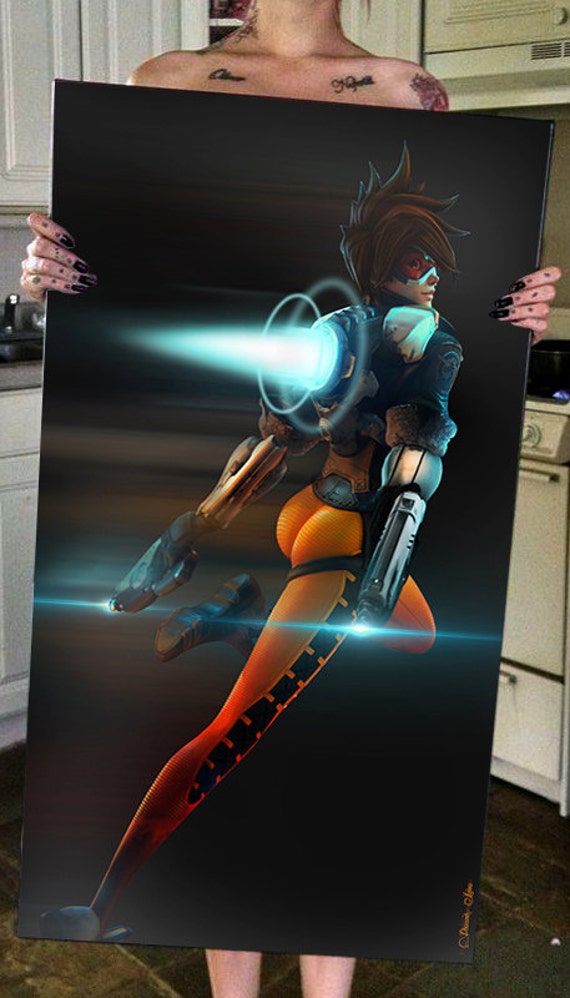 Overwatch Tracer Lena Oxton Video Game Sexy Guns Pistols Pin 2486