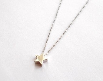 Dainty Silver Star Necklace - Thin Dainty Small Minimal Style Simple Cute Everyday Jewellery - Gift - Short Necklace or Choker
