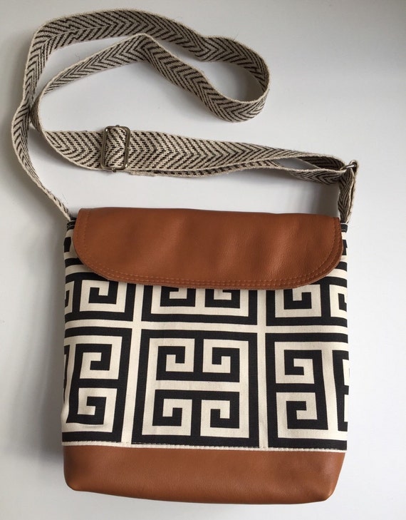 Fabric and leather crossbody bag. Medium cross by BirdOnAWireBags