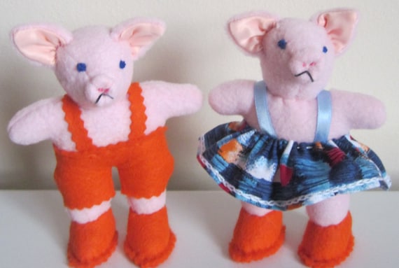 toy piglet