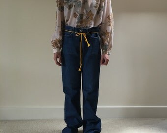 SALE 1980s Vintage Versace Jeans Couture Straight Cut Jeans Made in Italy