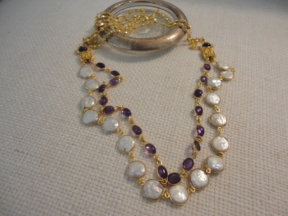 amethyst & pearl long necklace gold. layered necklaces gold.