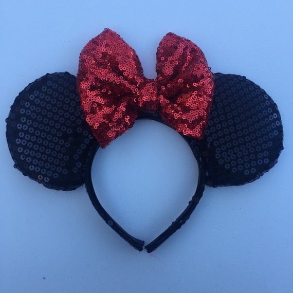 Classic Minnie Mouse Ears