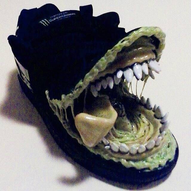 Monsterror DC Shoe sculpture monster art custom DC