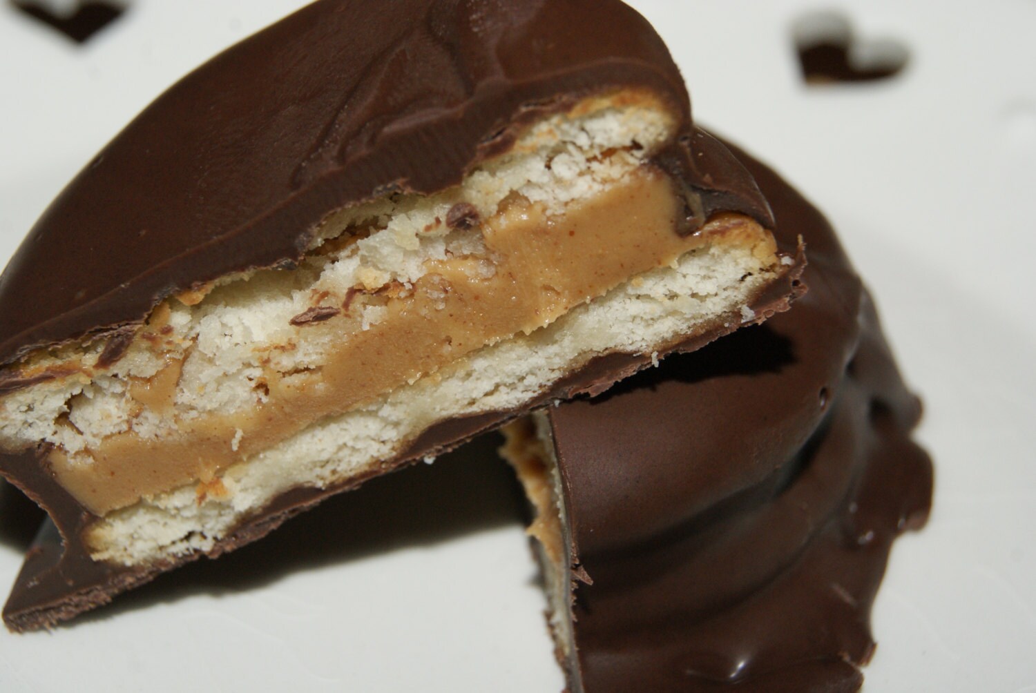 Chocolate Dipped Ritz Crackers Valentines Day