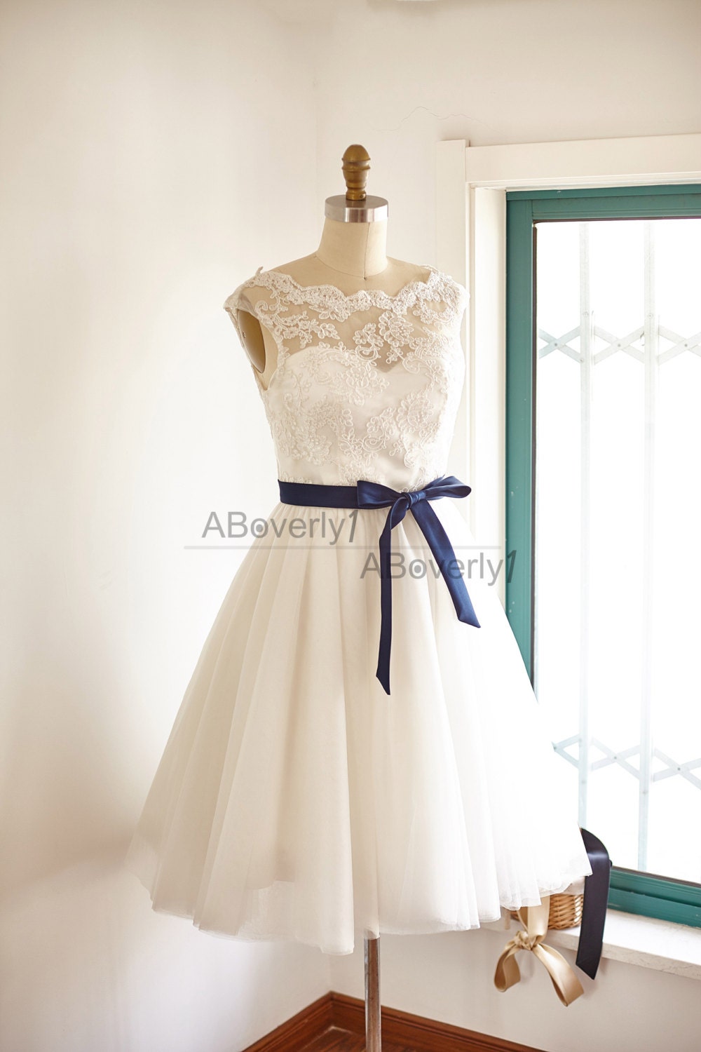  Fun  Short Lace Tulle Wedding  Dress  Bridal  Gown by ABoverly1