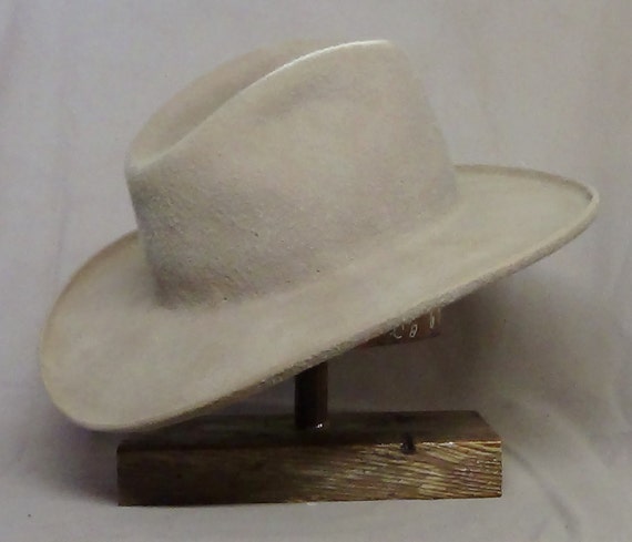 Cattleman's Crease Classic Cowboy hat beaver fur felt