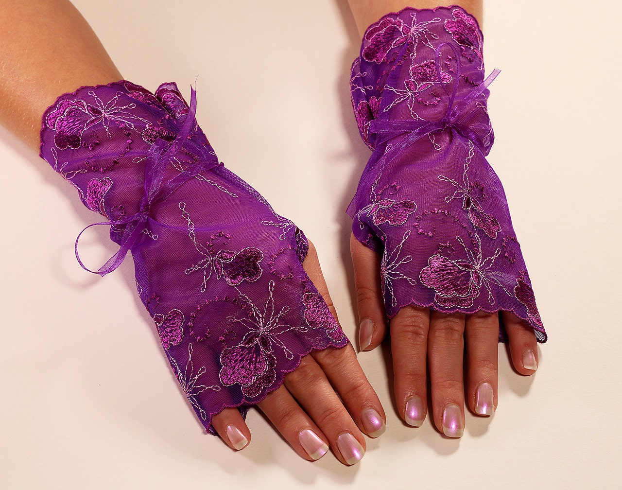 Fingerless Gloves Purple Gloves Lace Gloves Wedding By Audrendart 8185