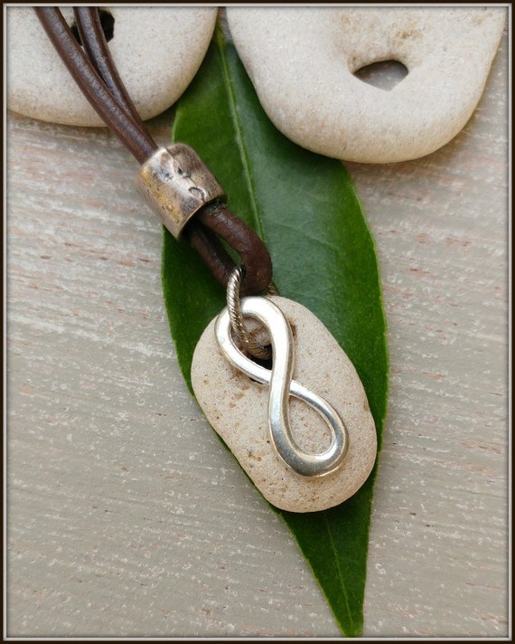 Men Infinity Necklace,Hag Stone Necklace, Infinity Stone Necklace, Mens Infinity Pendant, Mens Stone Pendant, Men Infinity Jewelry