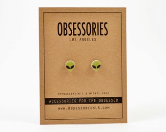 Green Alien Earrings Small Stud Earrings Post Earrings Alien Jewelry Alien Accessories Alien Head Grunge Earrings 90s Earrings Club Kid Rave