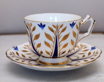 Gorgeous Aynsley Cobalt Blue & Gold Leaves Tea Cup Saucer, Signed, England Bone China