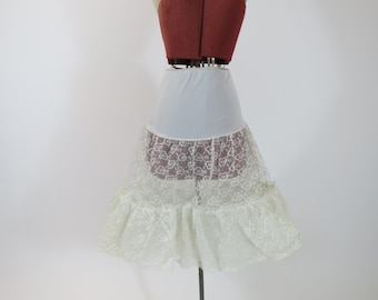 1950s White Lace Petticoat