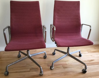 Vintage Eames style office chair