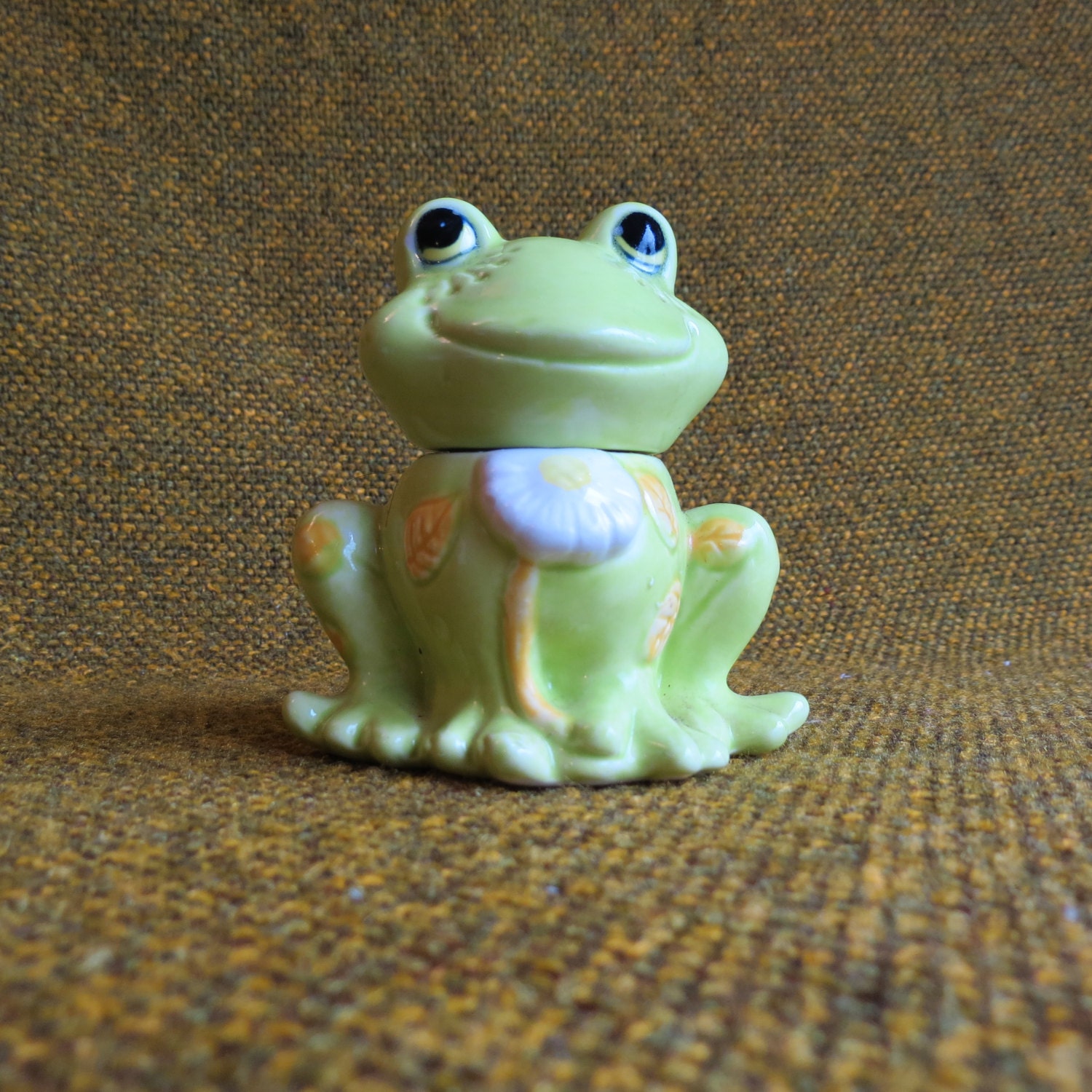 Frog ceramic potpourri container/ Vintage Josef Originals