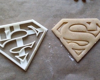 Cookie Cutters: Superman Cookie Cutter,Superhero Cookie Cutter,Batman, Robin,Boy Wonder, Party Supply, Birthday, Children Party, Child Party