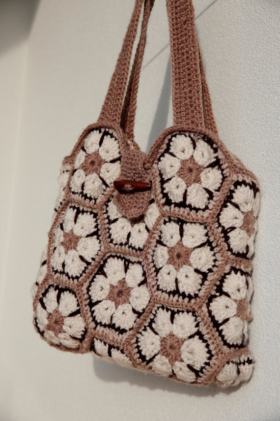 Crochet african flower shoulder bag by TeresaArtCraftStudio