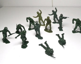 Unique Army Men Toy Related Items 