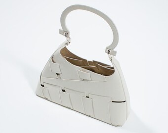 SALVATORE FERRAGAMO - Leather hand bag