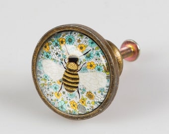 Busy Bee Draw Knob, Drawer Handle