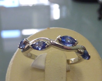 white gold sapphire ring