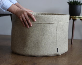 Storage basket made of wool felt beige d = 45 cm