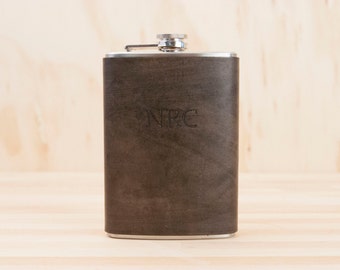 Monogram Flask - Leather in Antique Black - Custom Flask in 8oz Size