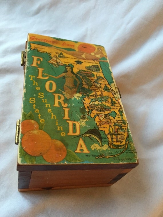 VINTAGE Cedar Box Clearwater Florida Souvenir Charming Cedar