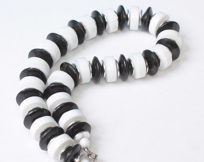 Black and White Lucite Necklace Chunky Bold Vintage