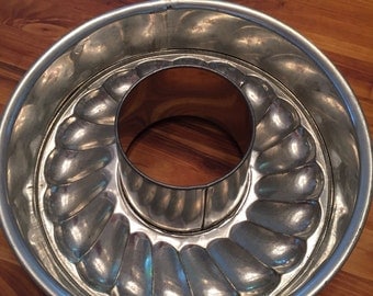 Vintsge Bundt/Springform or Cheesecake Pan