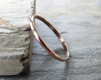 1.5mm Simple Rose Gold Wedding Band - Thin Traditional Wedding or Promise Ring in Solid 14k, Choose High Polish or Matte Finish - Half Round