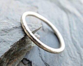 14k White Gold Wedding Band - 1.6mm Full Round Wedding Ring - Hammered, High Polish Band or Matte / Brushed / Satin Finish Halo Ring