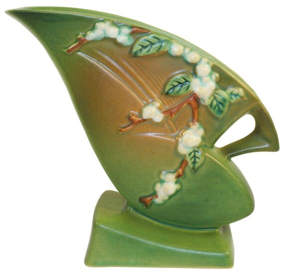 Roseville Pottery Snowberry Green Vase 1FH7 by JustArtPottery