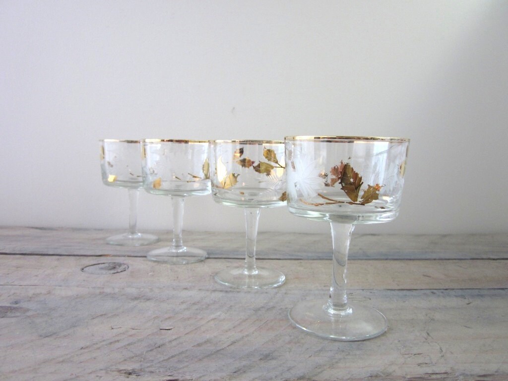 Vintage Stemmed Cocktail Glasses with Etched and Gold Leaves