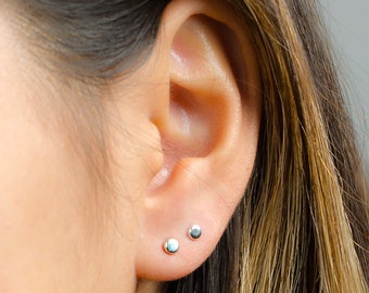 Mini Dot Stud Earrings, Sterling Silver, Gold Plated, Tiny Circle Post Earrings, Minimal Studs, Gift under 20USD, Lunai, STD065