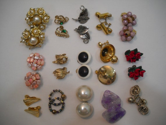 Estate Vintage Lot Of 15 Clip On And Pierced by SeaPillowTreasures