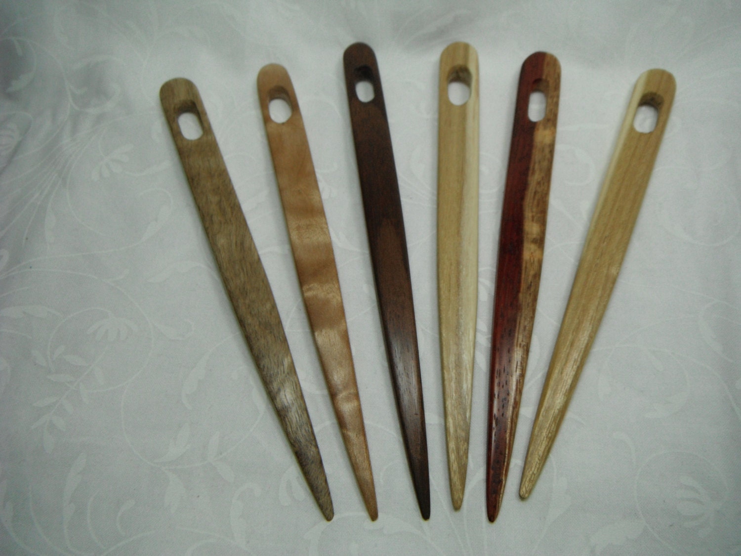 1 Toothbrush Rug Needle Nalbinde Rug Making Tool by TheCopperFinch