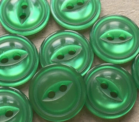 small nos shiny emerald green buttonsmatching lot of 9
