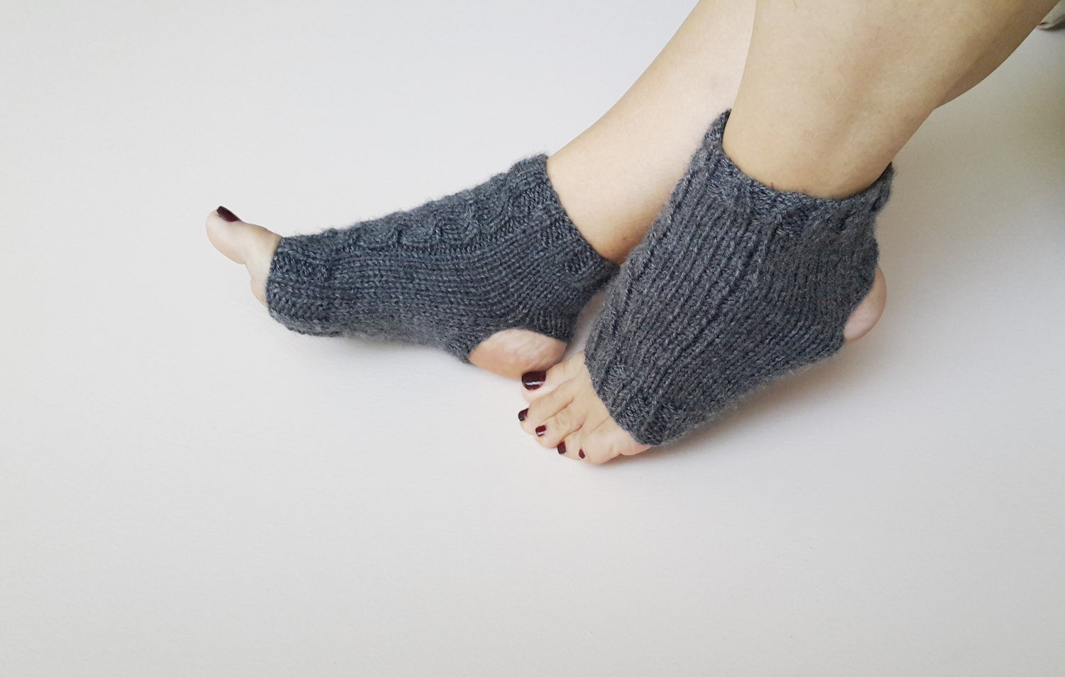 GRAY Yoga Socks // Pedicure Socks // Toeless Socks // Toeless