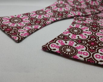 Men's Brown and Pink Floral Bow Tie, Adjustable to 21 inches with metal bow tie hardware. 100% cotton fabric.
