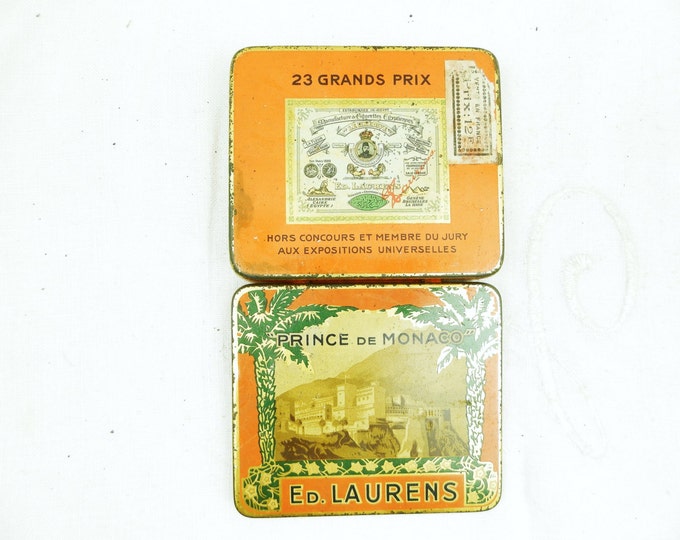 Antique French Cigarette Tin Prince de Monaco / Vintage / Cottage Chic / Retro Vintage Home Interior / Brocante / Flea Market / Chateau Gold Antique French Cigarette Tin Prince de Monaco / Vintage / Cottage Chic / Retro Vintage Home Interior / Brocante / Flea Market / Chateau Gold