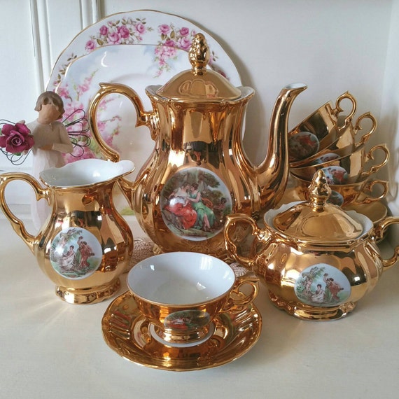 Vintage Gold Coffee or Tea Set Coffee pot five cups and