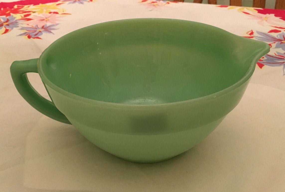 Vintage Fire King Jadeite Batter Mixing Bowl with Spout