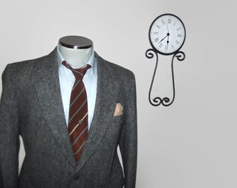 1980s HARRIS TWEED Herringbone Suit Jacket / 100% Virgin Scottish Wool Gray Sport Coat / Vintage Tweed Blazer / Size 44 R Large / Lrg / L